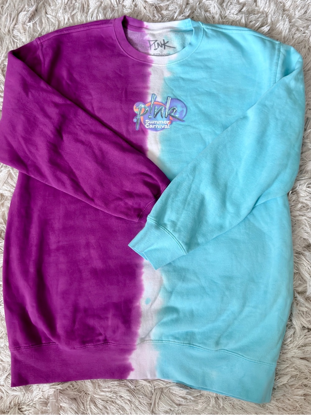 Pink concert summer carnival 2024 sweater NEW